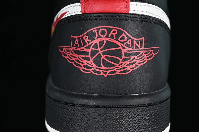 All categories Air Jordan Jordan series basketball shoes Air Jordan 1 Low Air Jordan 1 Low "Flaming Swoosh" AJ1 Joe 1 black red flame FJ7073-010
